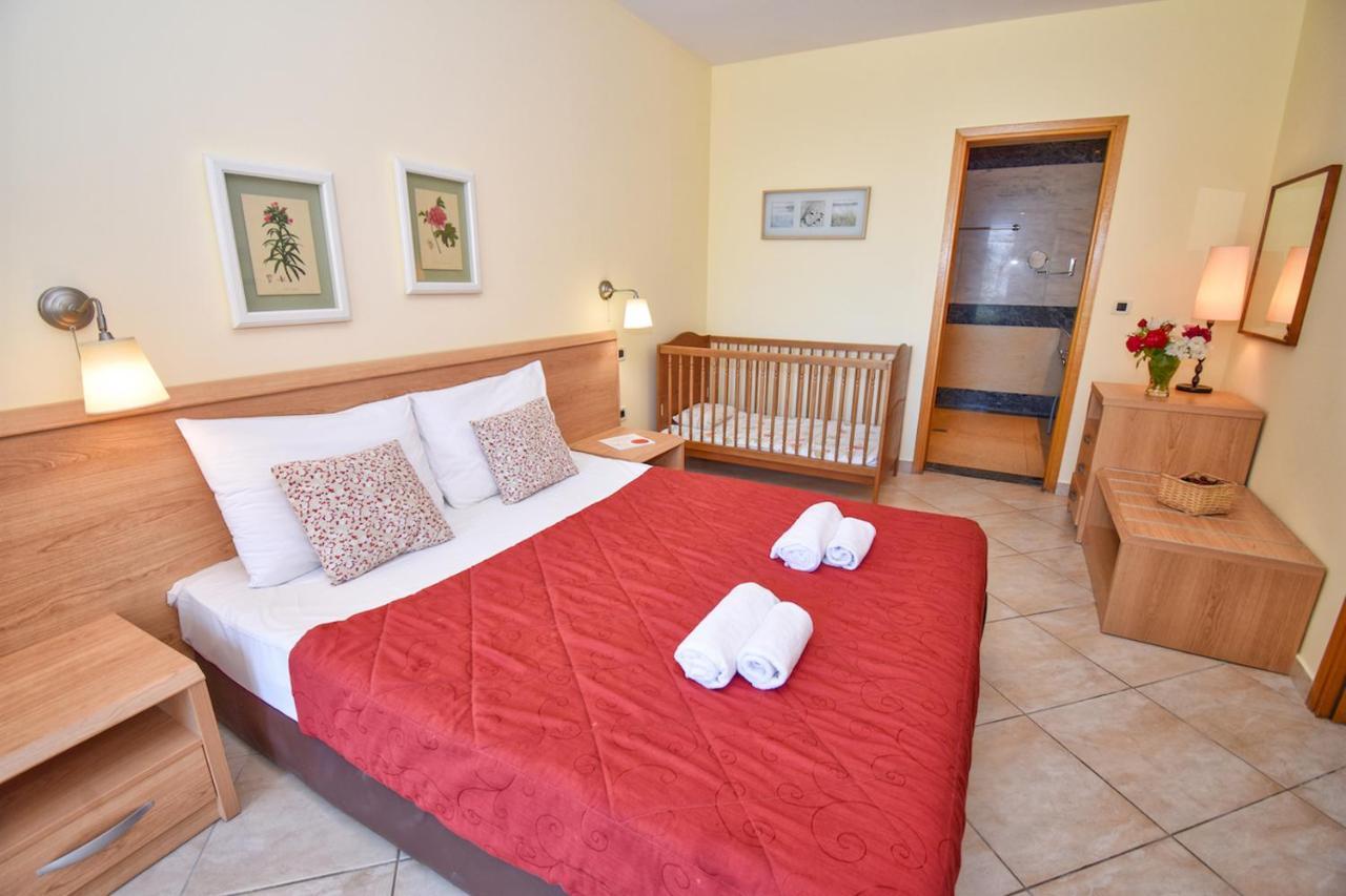 Corfu Resorts Apartments Пелекас Экстерьер фото