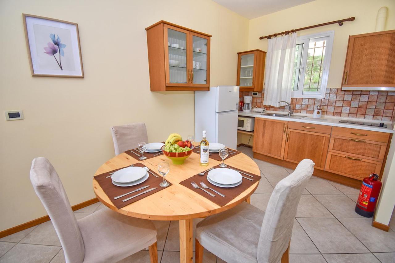 Corfu Resorts Apartments Пелекас Экстерьер фото